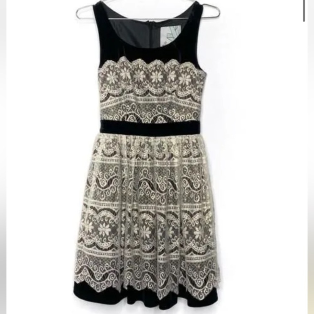 L Every Gilded Moment Velvet & Gilded Lace ModCloth